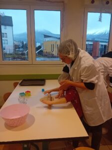 facebook_1766005275245_7407162989982081314